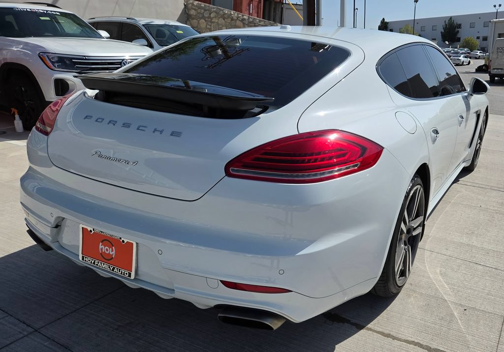 Used 2016 Porsche Panamera 4 AWD/4WD image 9