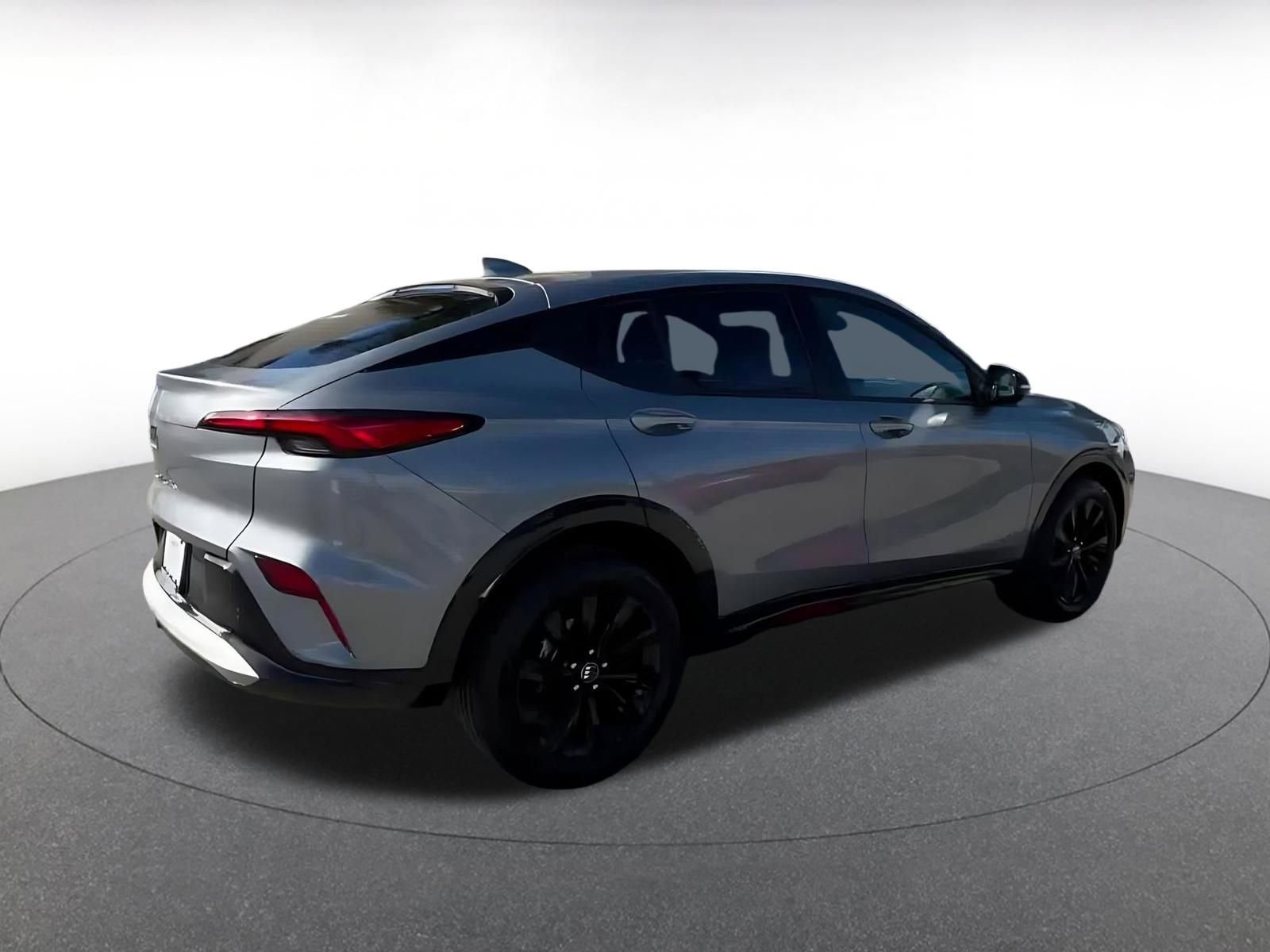 Used 2025 Buick Envista Sport Touring image 15