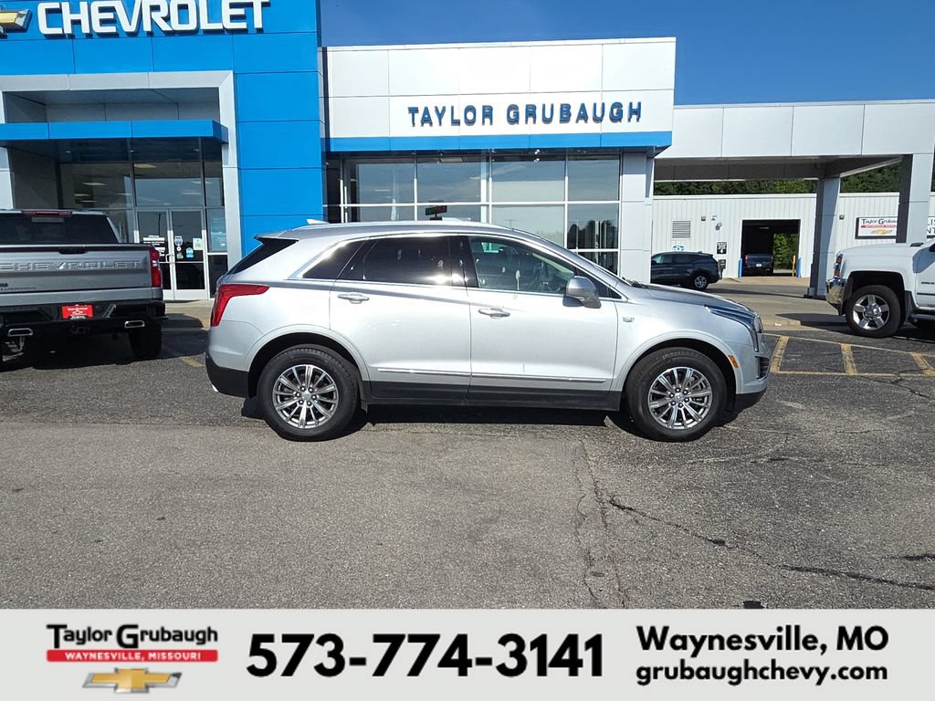 Used 2018 Cadillac XT5 Luxury w/ Driver Awareness Package FWD image 1