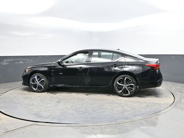 Used 2025 Nissan Altima 2.5 SR image 6