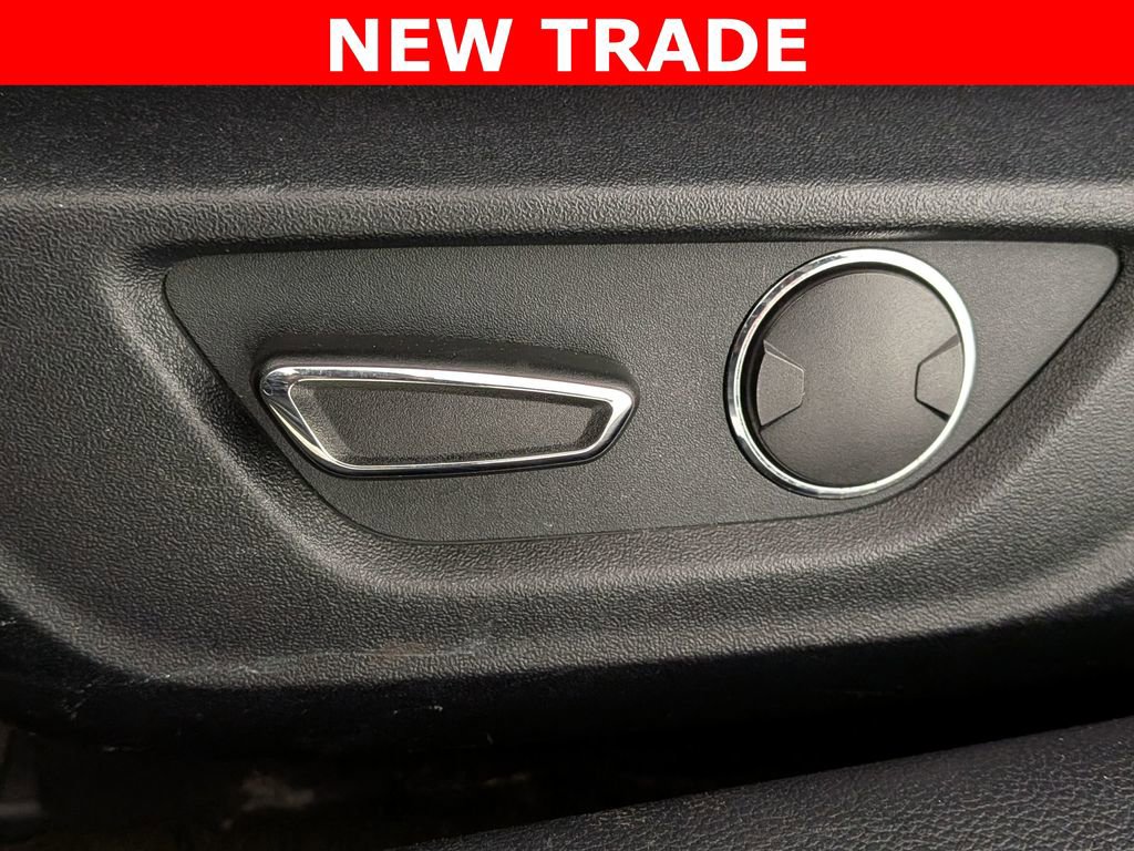 Used 2016 Ford Mustang Premium image 21