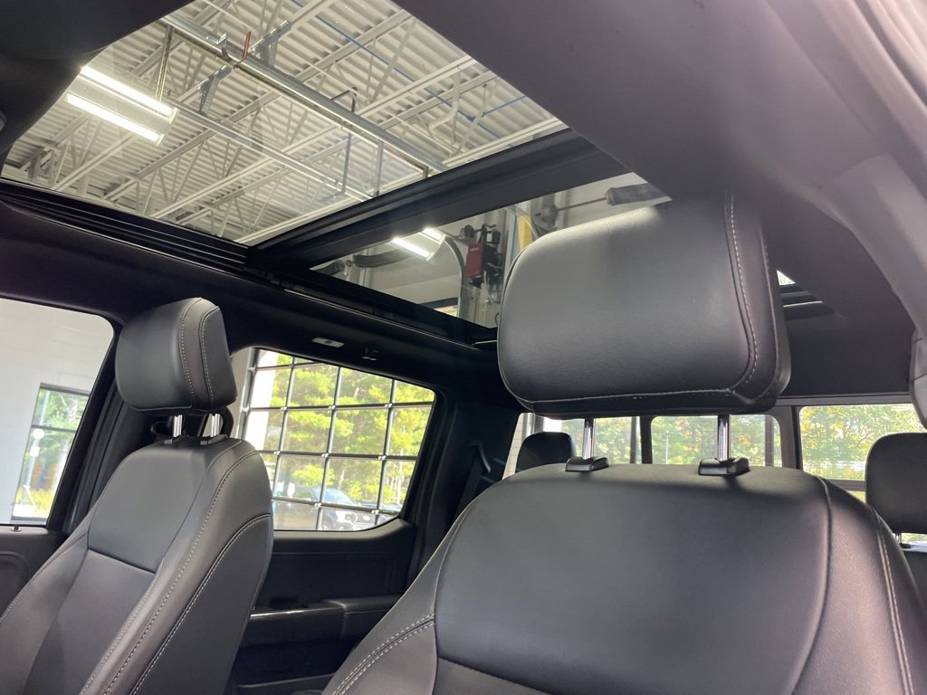 Used 2022 Ford F150 XLT w/ Equipment Group 302A High image 33