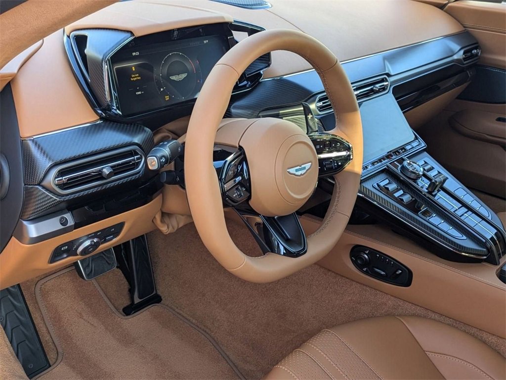 New 2026 Aston Martin V8 Vantage Coupe image 4