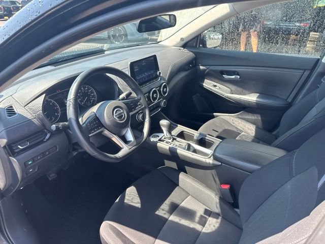 Used 2022 Nissan Sentra SV FWD image 9
