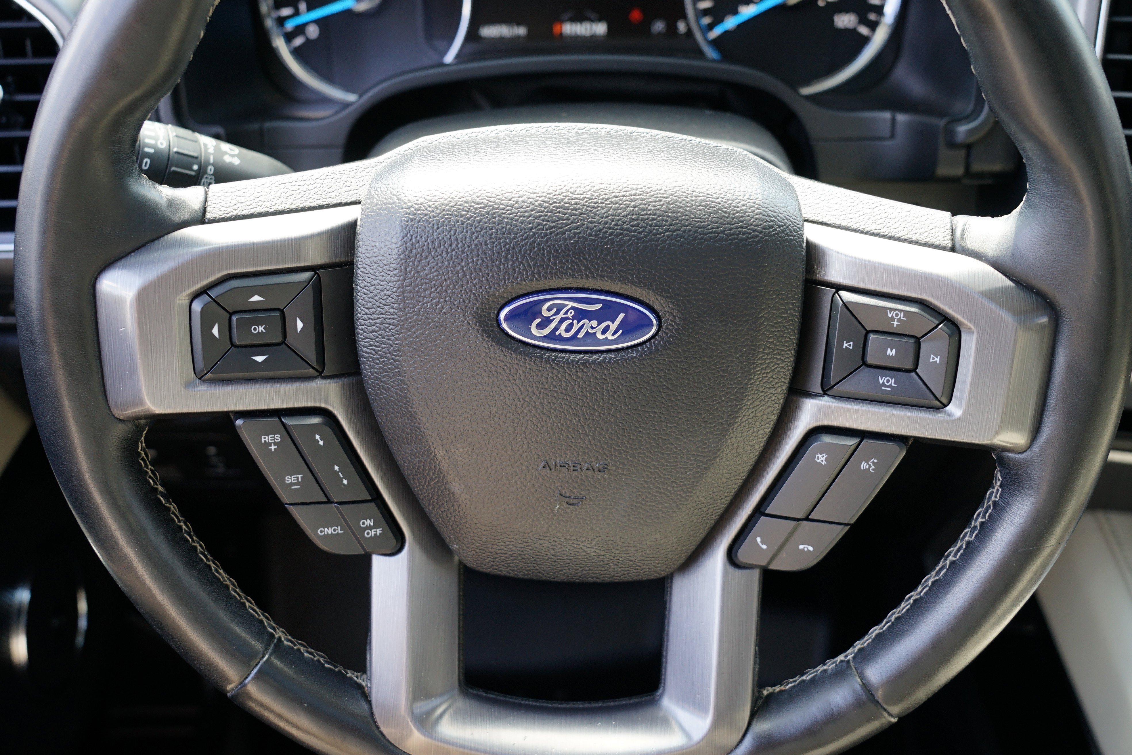 Used 2021 Ford Expedition Platinum image 26