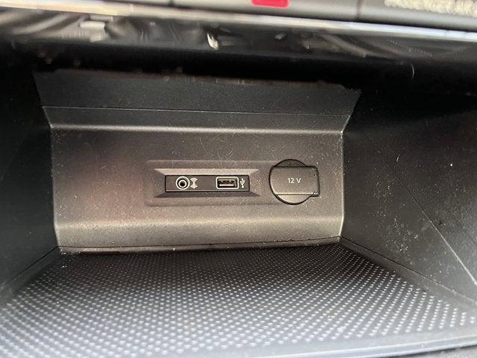 Used 2018 Volkswagen Atlas SEL Premium AWD/4WD image 10