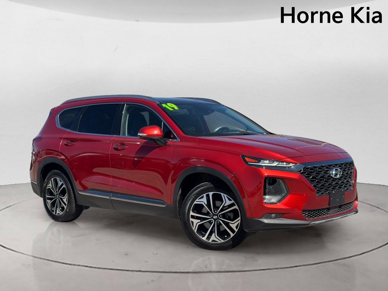 Used 2019 Hyundai Santa Fe Limited FWD image 2