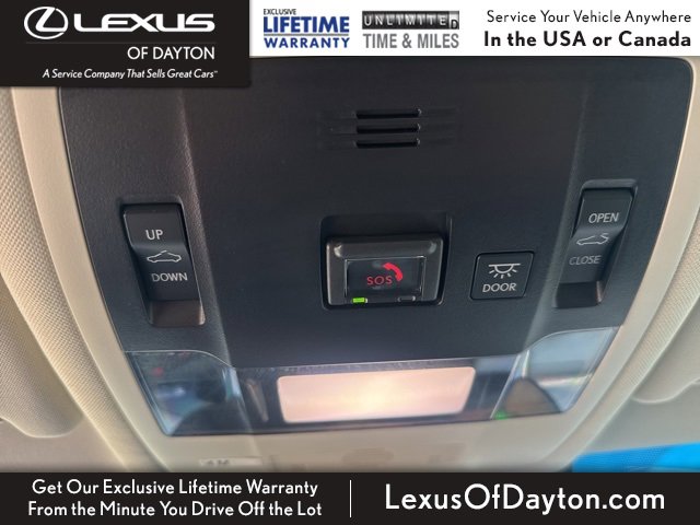 Used 2024 Lexus ES 350 w/ Premium Package image 27