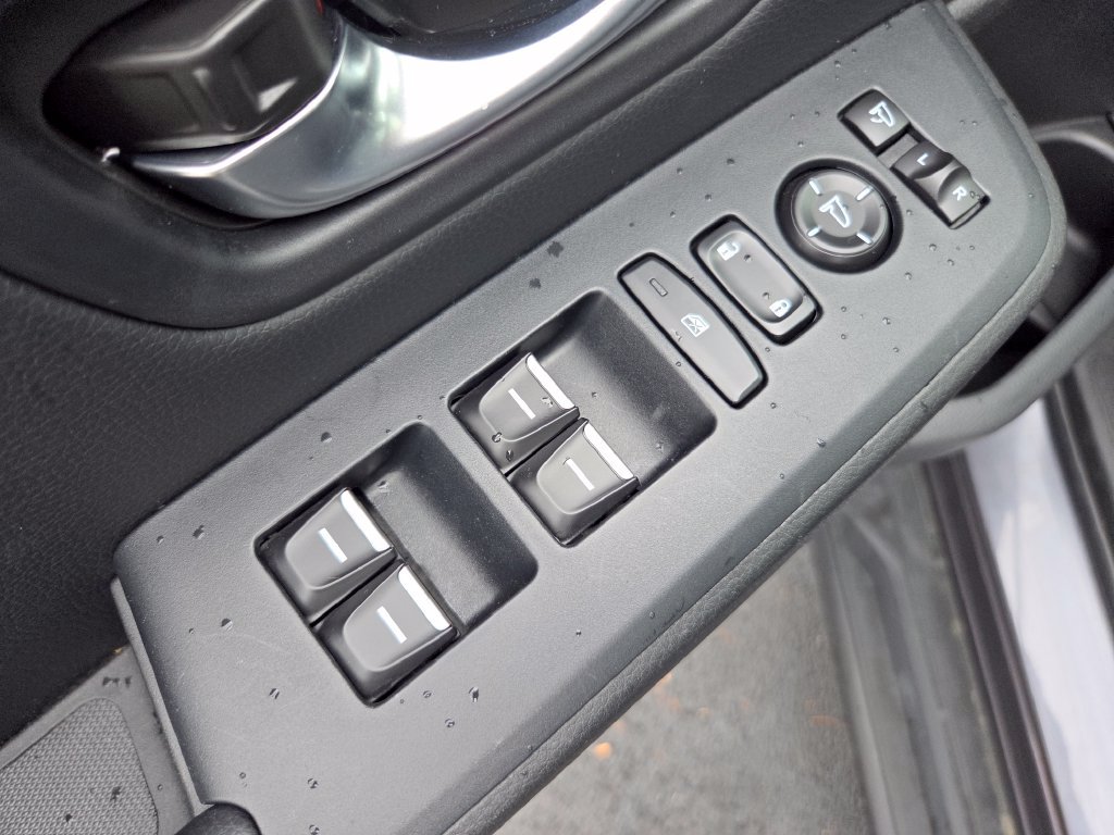 Certified 2025 Honda Pilot Elite image 37