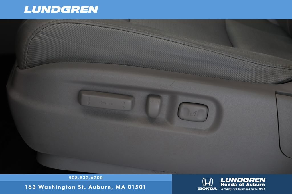 Used 2015 Honda Pilot SE image 12