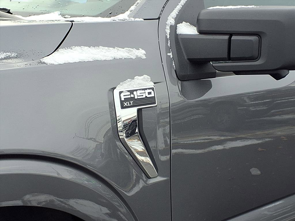 Used 2024 Ford F150 XLT w/ Mobile Office Package image 27