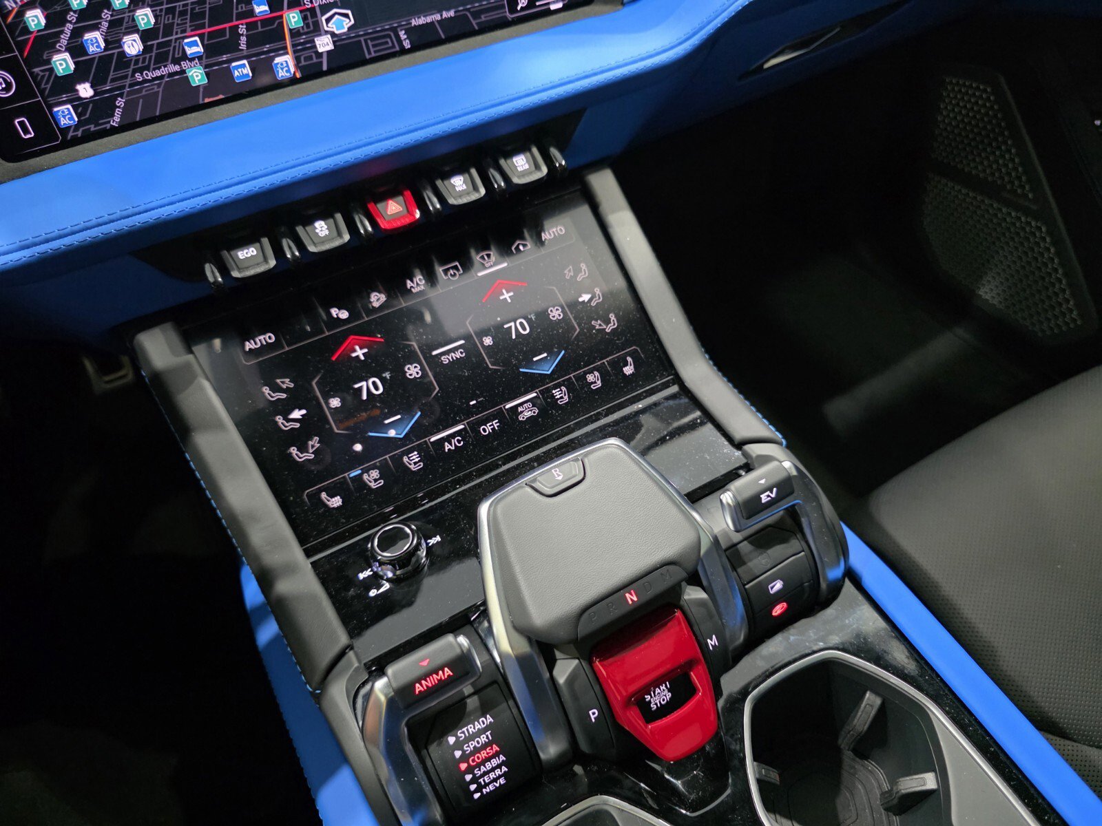 Used 2025 Lamborghini Urus SE image 19