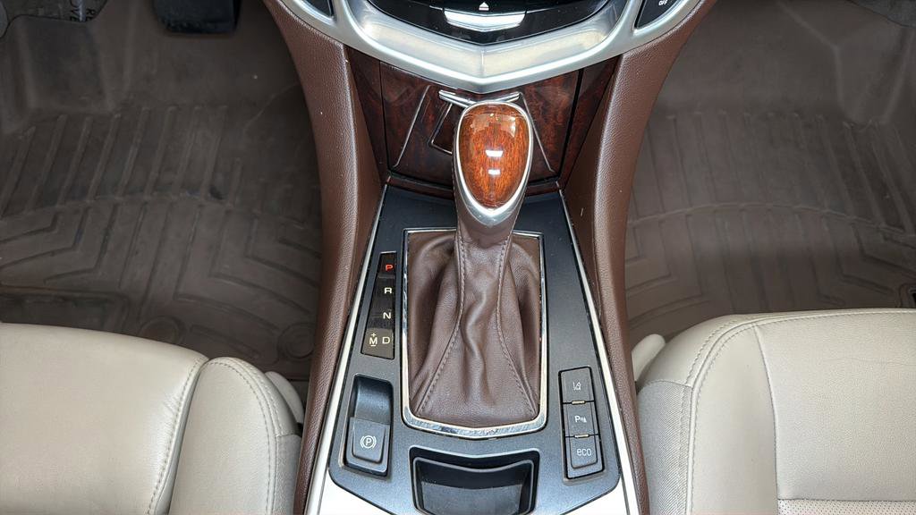 Used 2014 Cadillac SRX Luxury w/ Driver Awareness Package image 23