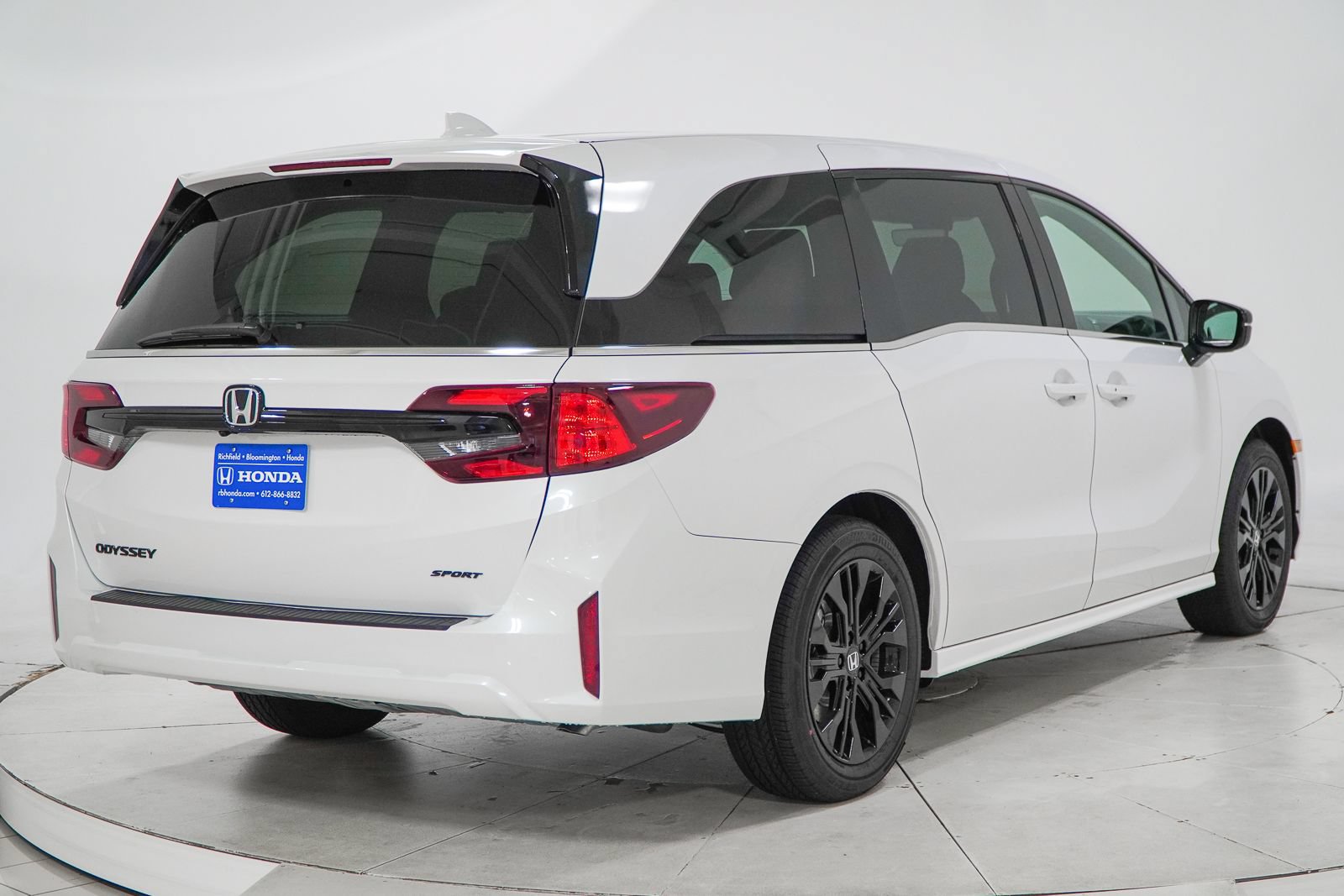 New 2026 Honda Odyssey Sport-L image 11