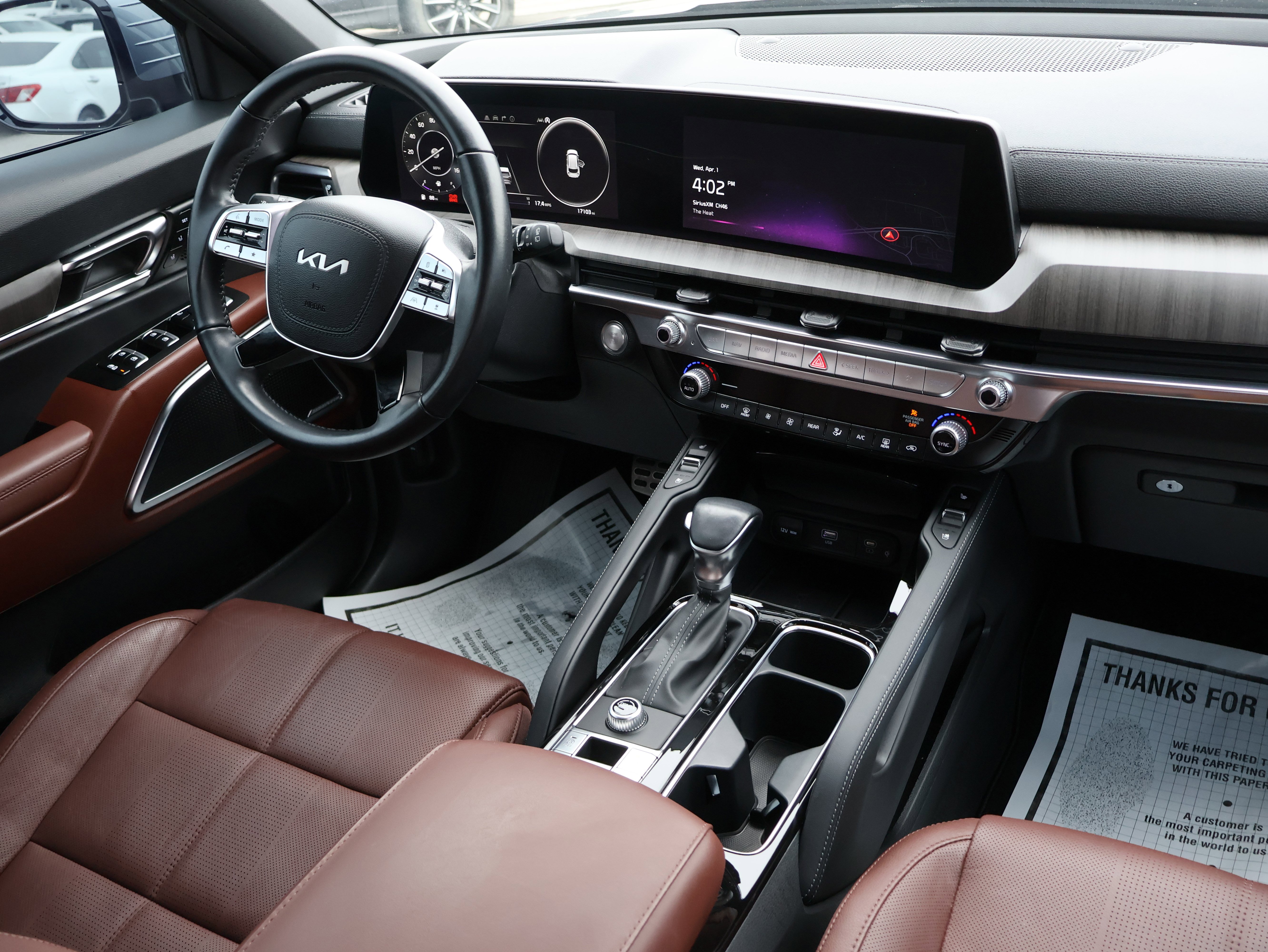 Used 2024 Kia Telluride SX image 13