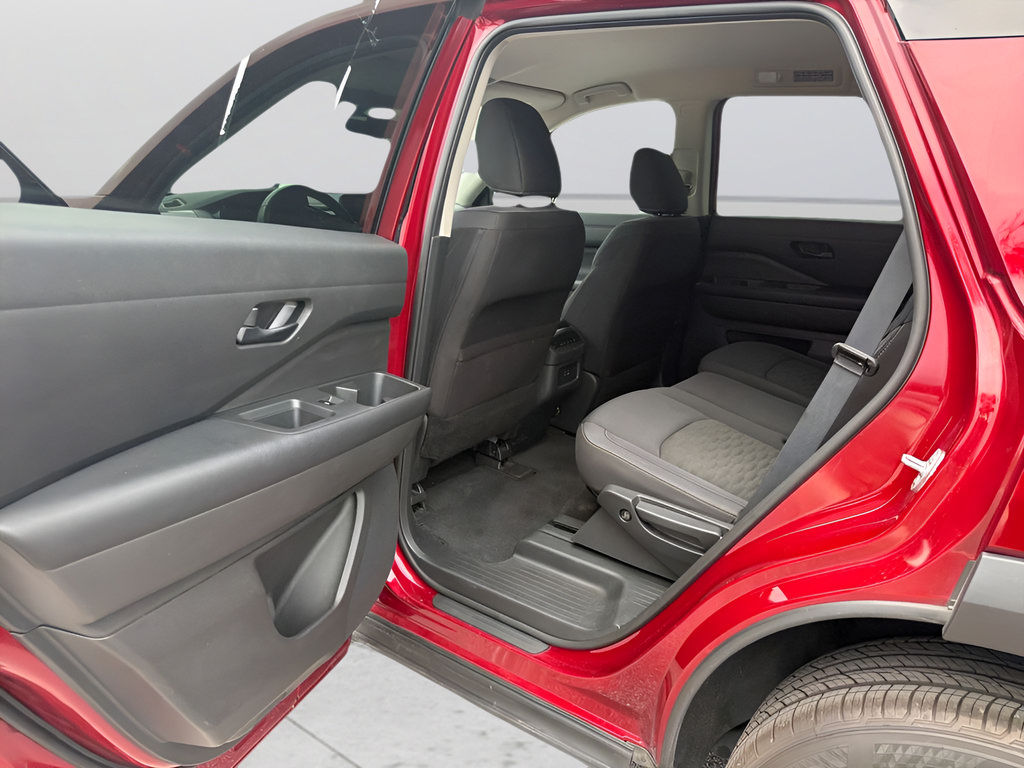 Certified 2024 Nissan Pathfinder SV FWD image 19