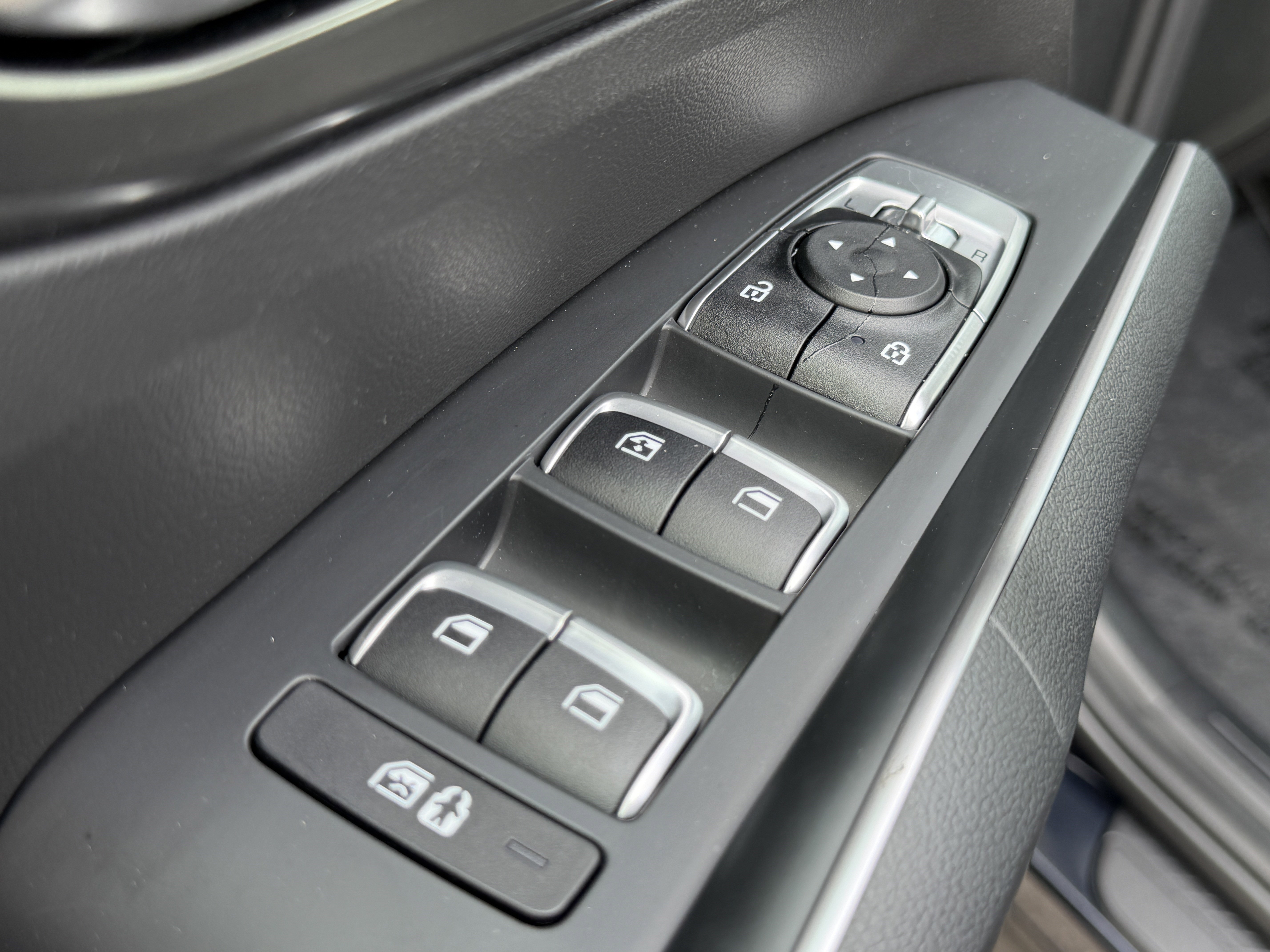 Certified 2023 Kia Sorento EX AWD/4WD image 14
