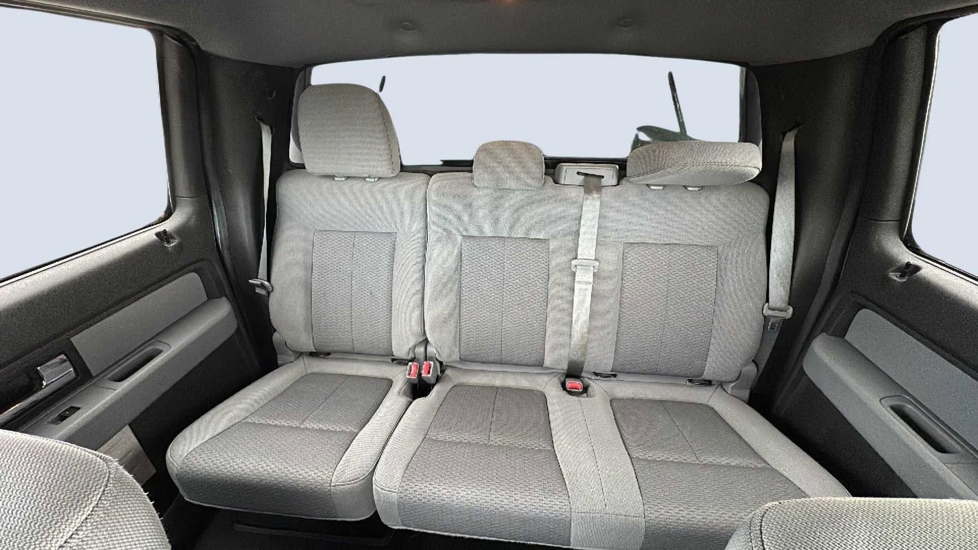 Used 2013 Ford F150 XLT w/ XLT Chrome Pkg image 12