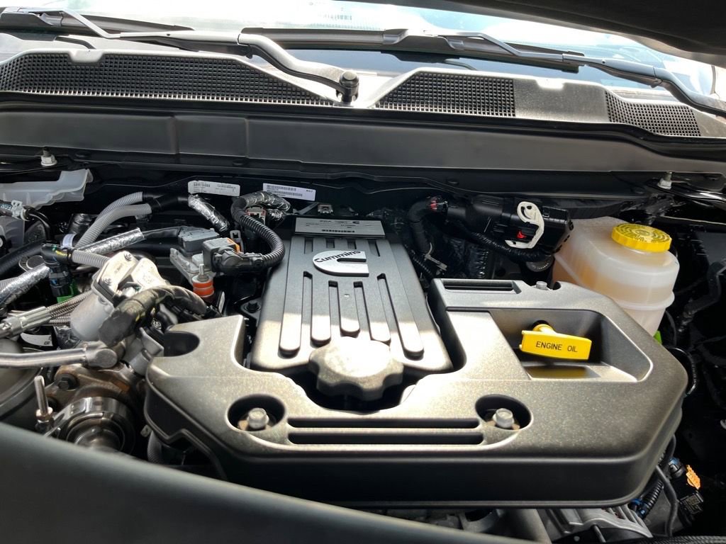 Used 2025 RAM 2500 Big Horn image 32