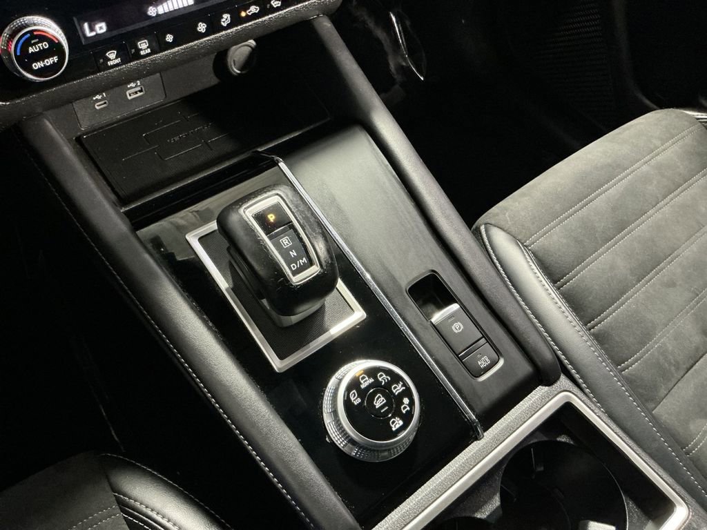 Used 2023 Mitsubishi Outlander Ralliart AWD/4WD image 23