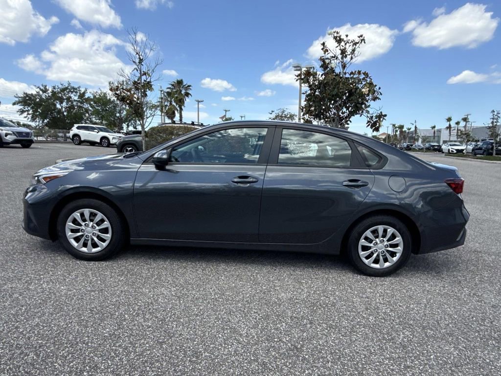 Used 2024 Kia Forte LX FWD image 7