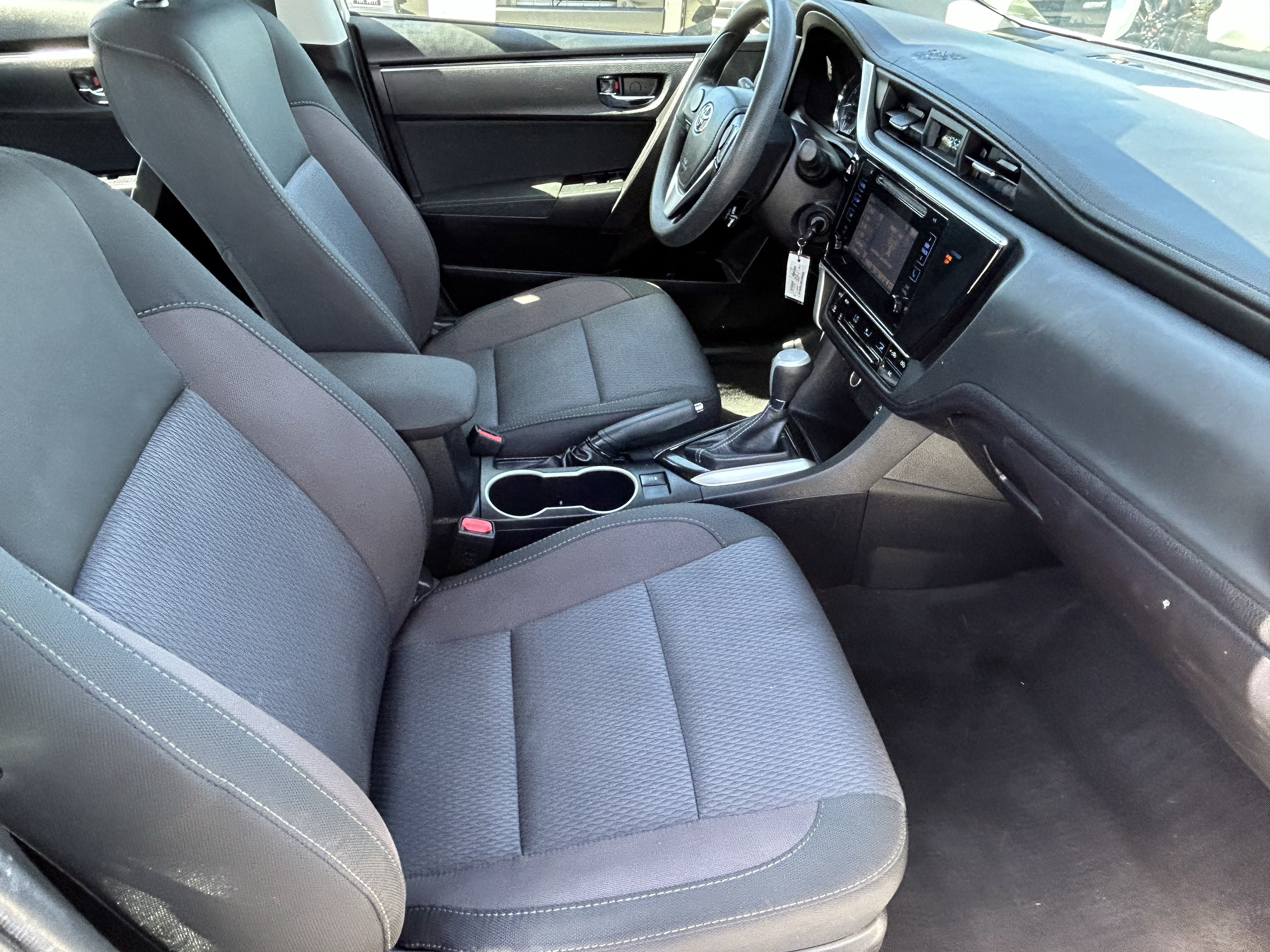 Certified 2019 Toyota Corolla LE FWD image 10