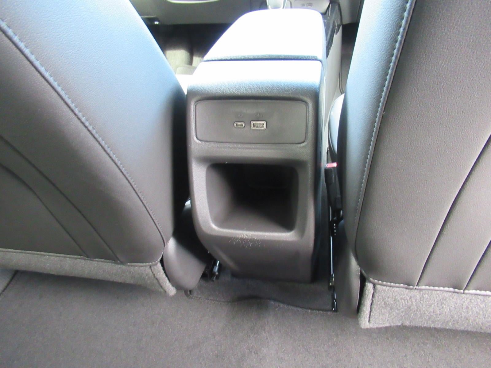 New 2026 Chevrolet Trax LT w/ Driver Confidence Package FWD image 28