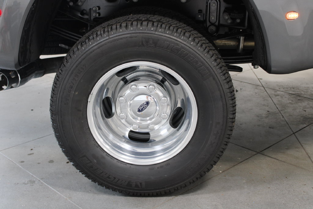 New 2026 Ford F350 Platinum AWD/4WD image 16