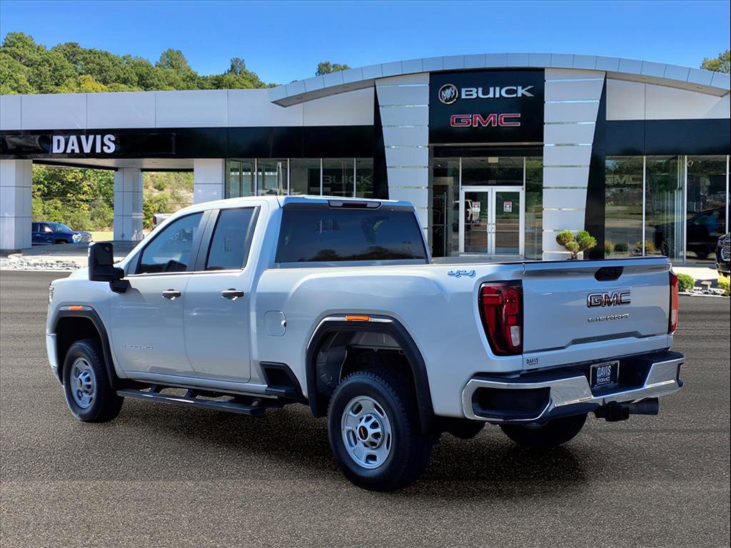 Used 2022 GMC Sierra 2500 Pro w/ Convenience Package image 3