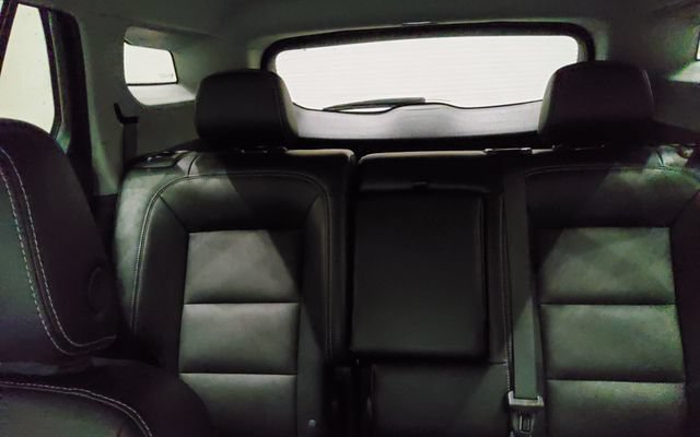 Used 2024 GMC Terrain SLT AWD/4WD image 20