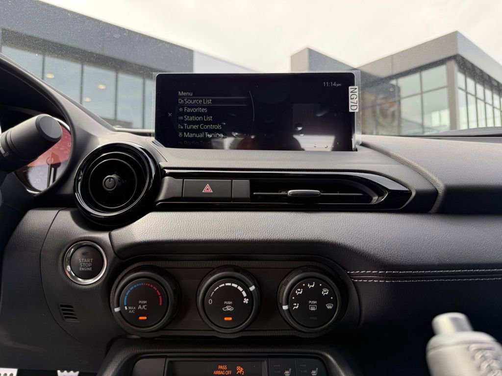 New 2026 MAZDA MX-5 Miata Club w/ Interior Package RWD image 20