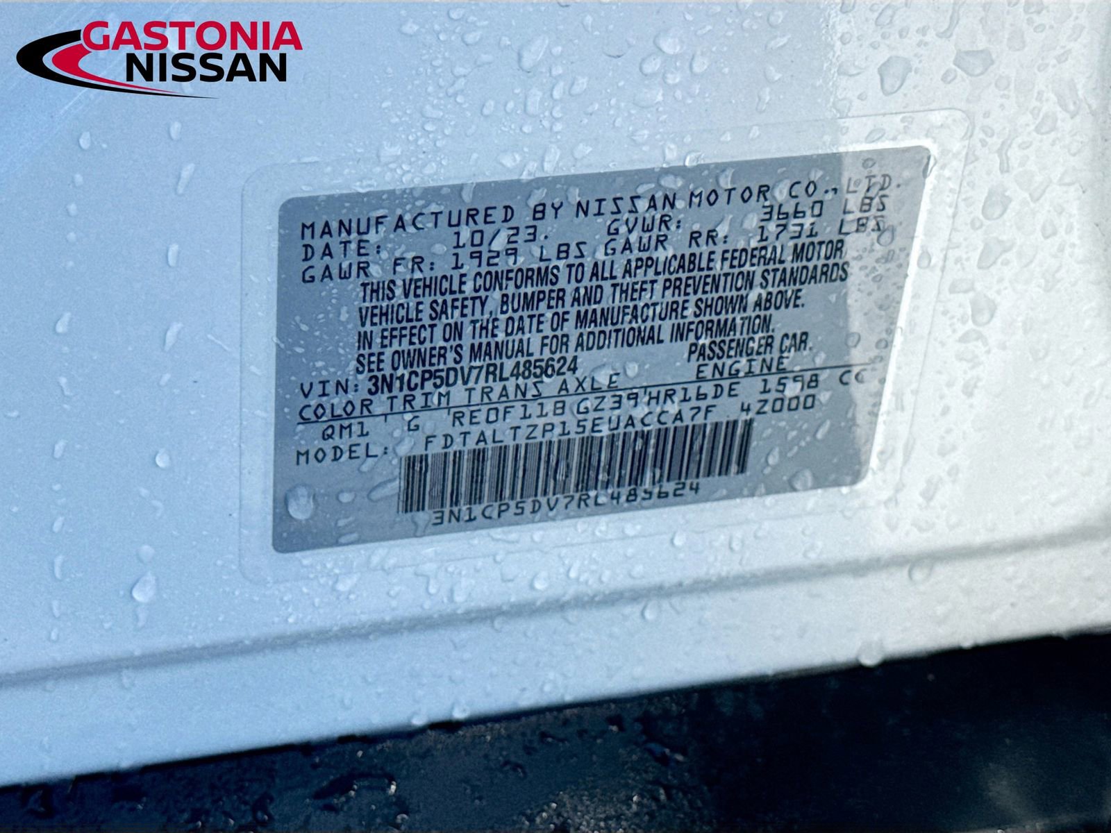 Certified 2024 Nissan Kicks SR w/ SR Premium Package FWD image 40