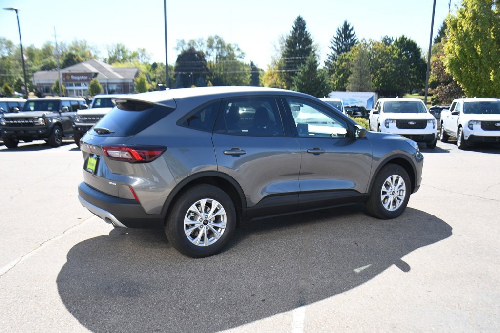 New 2026 Ford Escape Active image 7