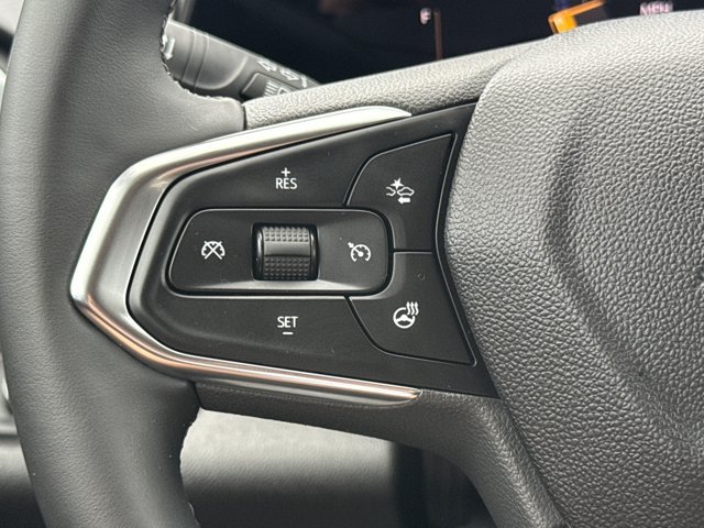 Used 2025 Chevrolet Trax ACTIV w/ Driver Confidence Package FWD image 20