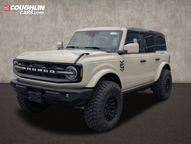 New 2026 Ford Bronco Outer Banks AWD/4WD image 3