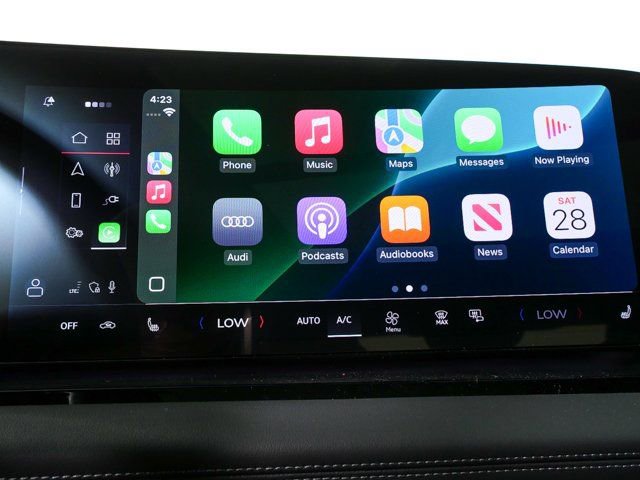 New 2025 Audi Q6 e-tron Premium image 15