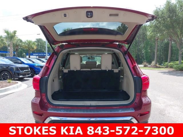 Used 2017 Nissan Pathfinder Platinum FWD image 34