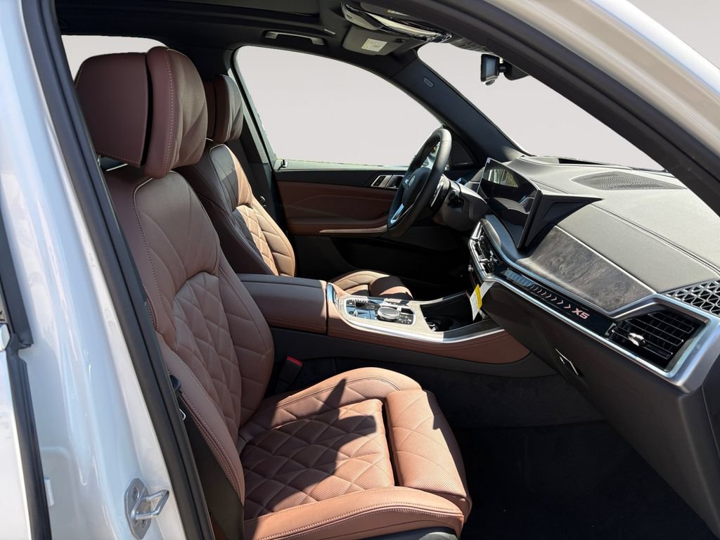 New 2026 BMW X5 xDrive50e AWD/4WD image 15