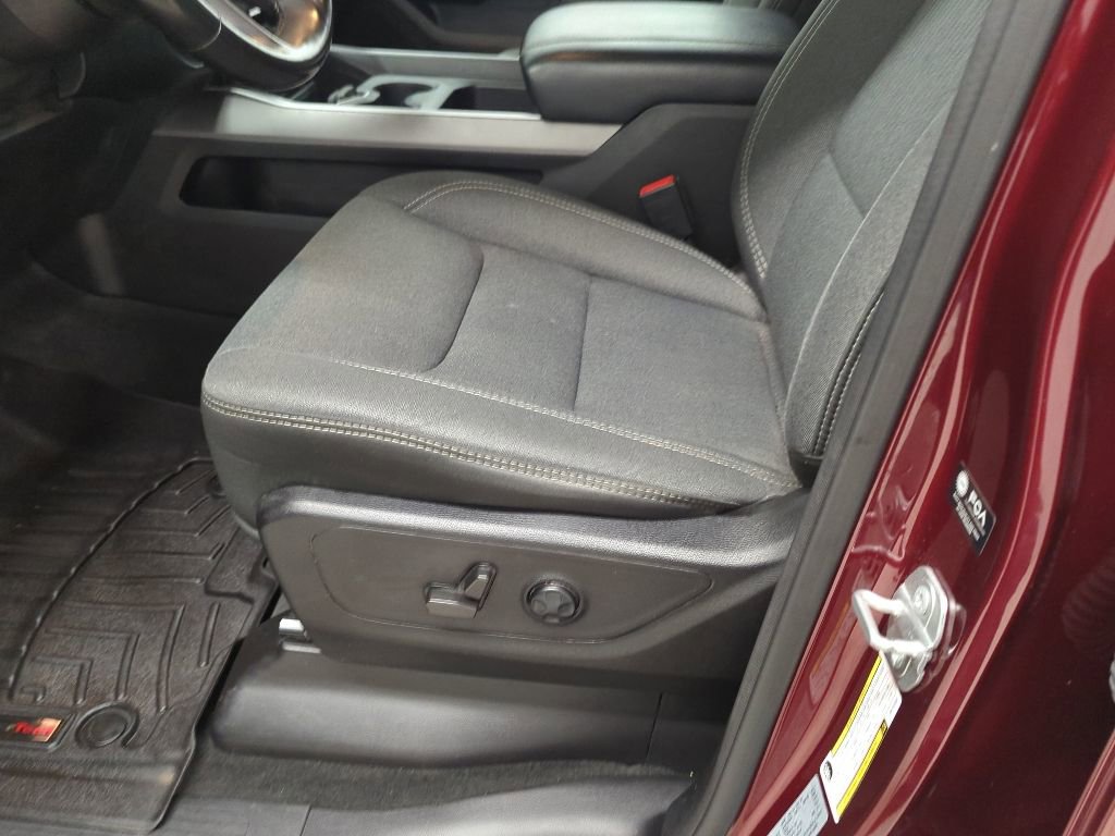 Used 2021 RAM 1500 Big Horn AWD/4WD image 12