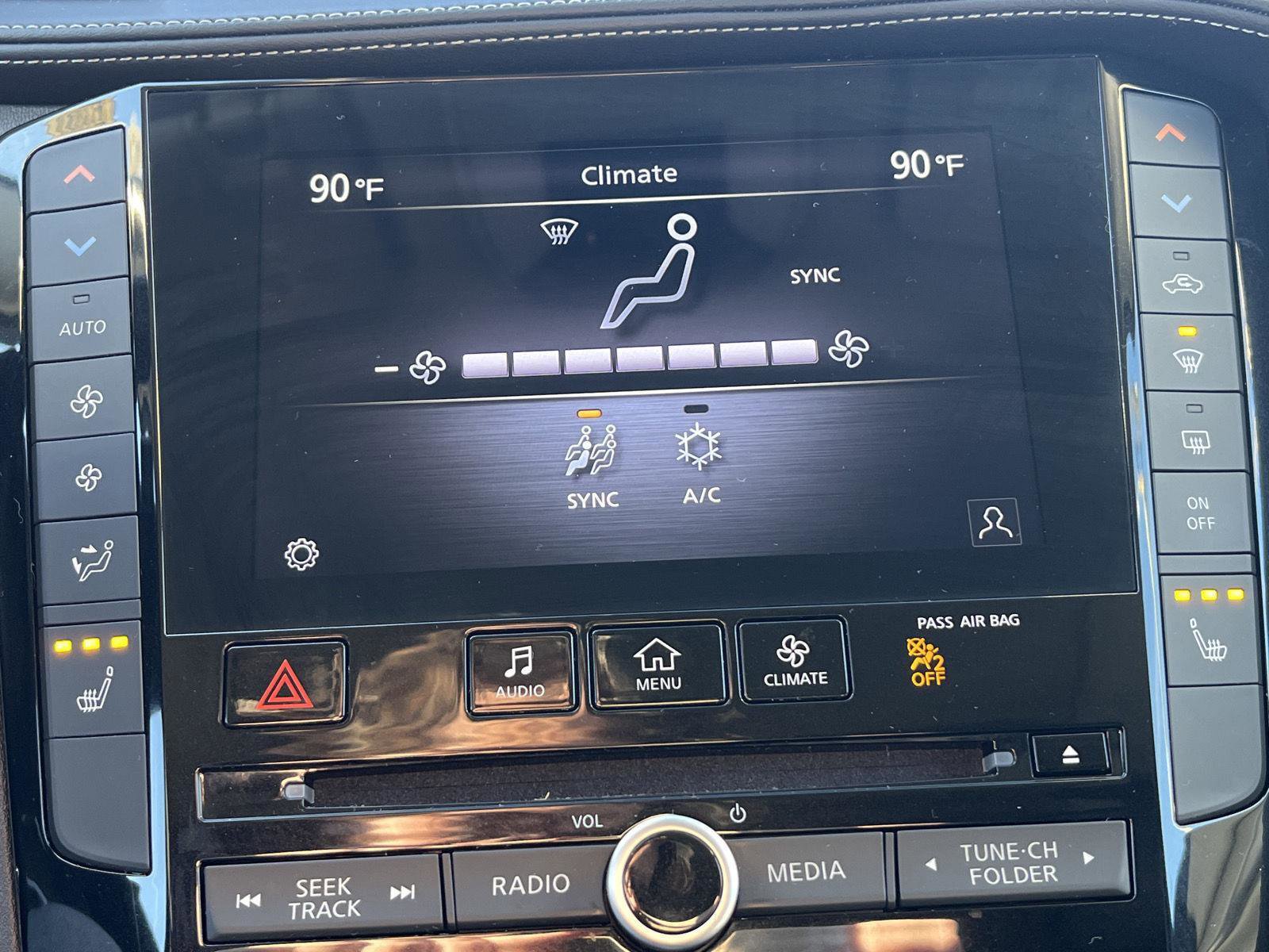 Certified 2025 INFINITI QX50 Luxe image 17