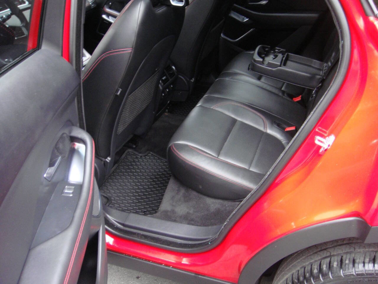 Used 2018 Jaguar E-PACE First Edition image 15