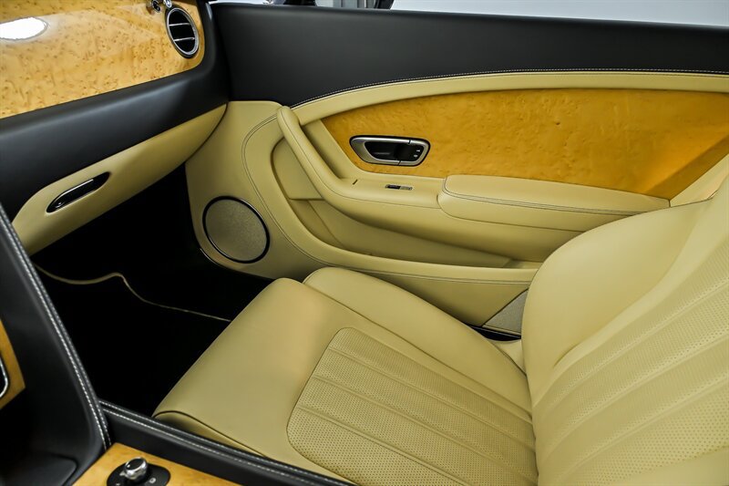 Used 2012 Bentley Continental GT AWD/4WD image 33
