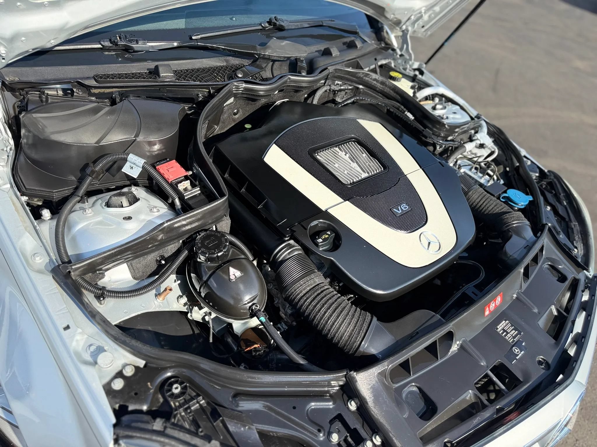 Used 2012 Mercedes-Benz C 300 4MATIC Sedan image 9