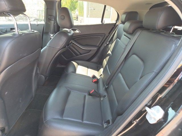 Used 2015 Mercedes-Benz GLA 250 4MATIC image 14