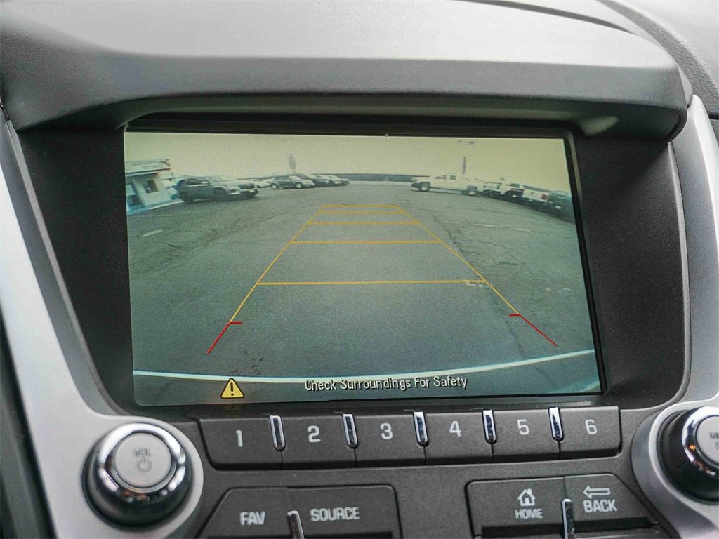 Used 2015 Chevrolet Equinox LT image 23