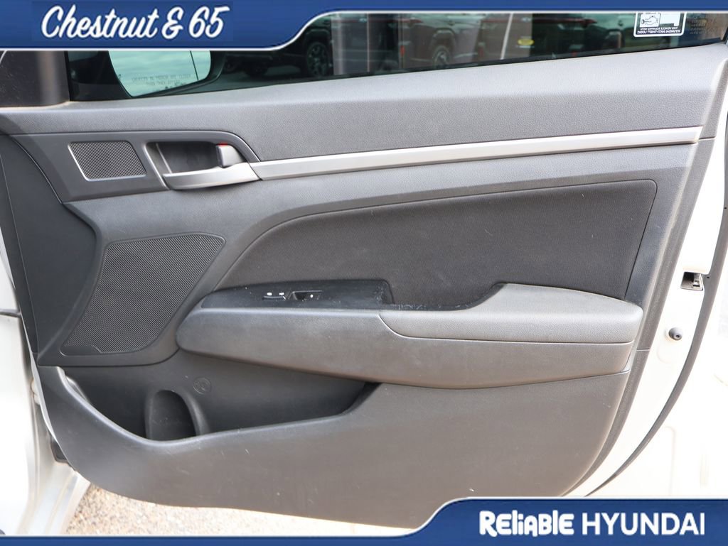 Used 2019 Hyundai Elantra SEL w/ Cargo Package image 9
