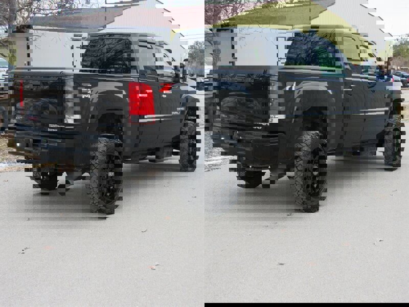 Used 2012 GMC Sierra 2500 Denali w/ Suspension Package, Off-Road image 7