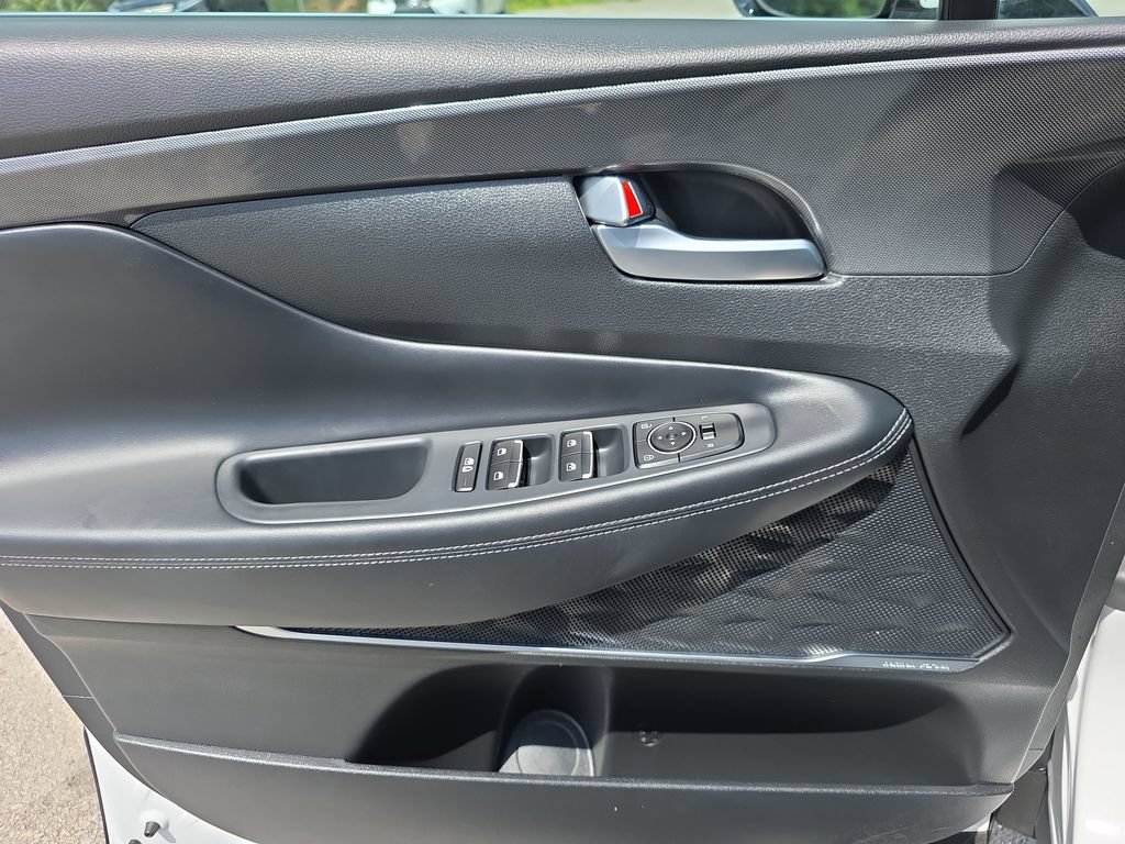 Certified 2023 Hyundai Santa Fe SEL Premium w/ Cargo Package AWD/4WD image 17