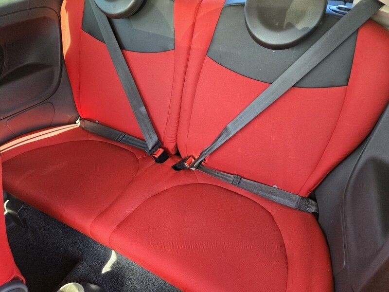 Used 2015 FIAT 500 Pop FWD image 11