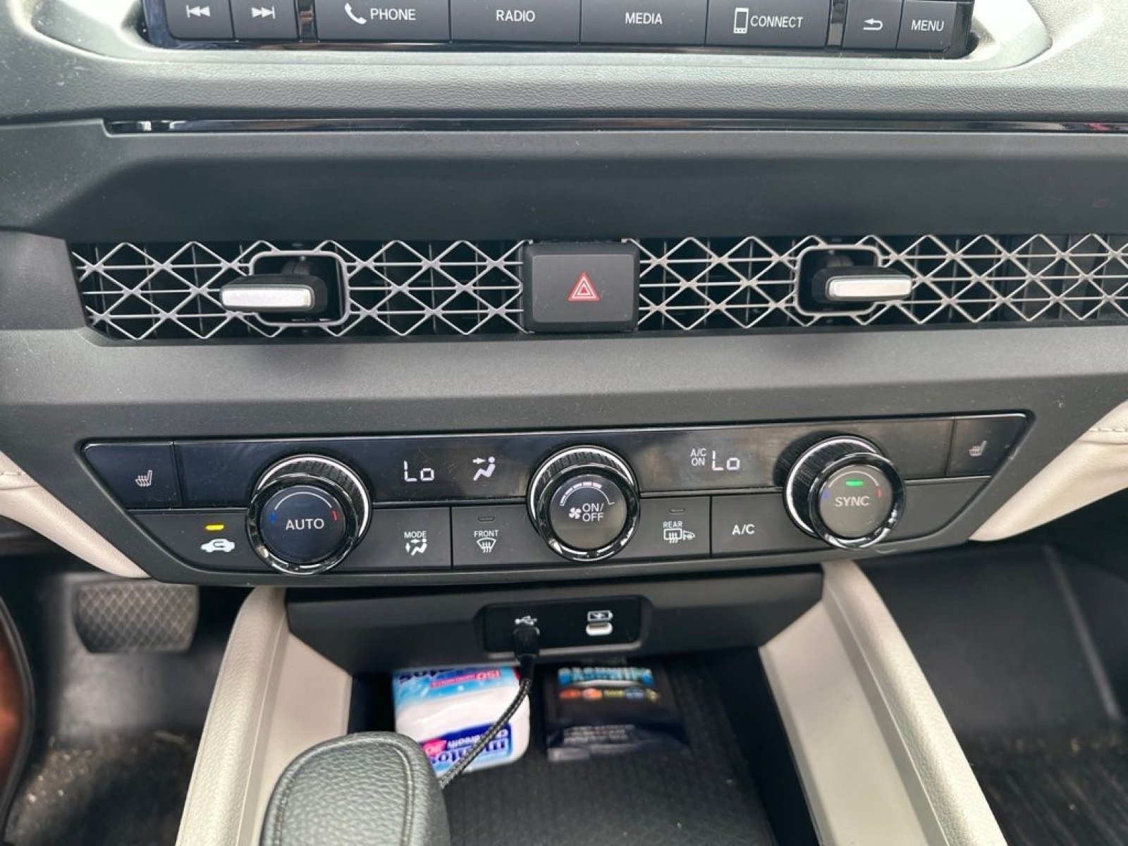 Certified 2024 Honda Accord EX image 17